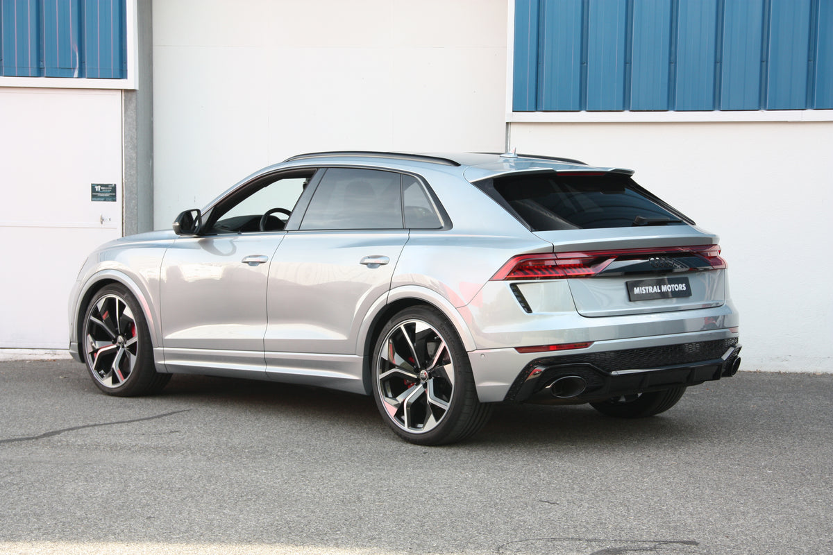 Audi RSQ8 4,0L V8 TFSI 600Ch QUATTRO TIPTRONIC 8 / 24.900km / 134.900€