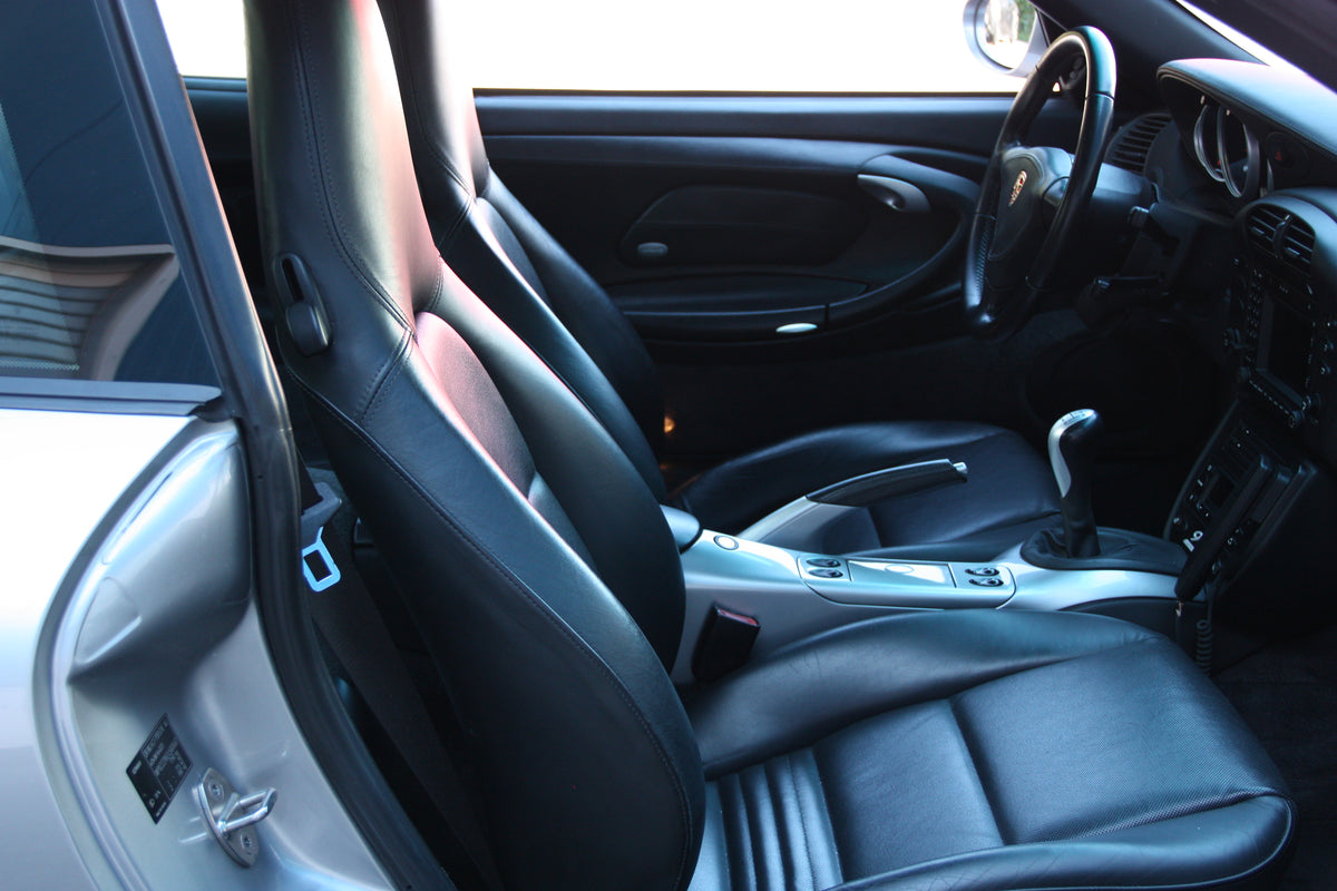 Porsche 911 996 40th Jahre 3.6l 345cv (X51 d’usine) / 88.000km / 59.900€
