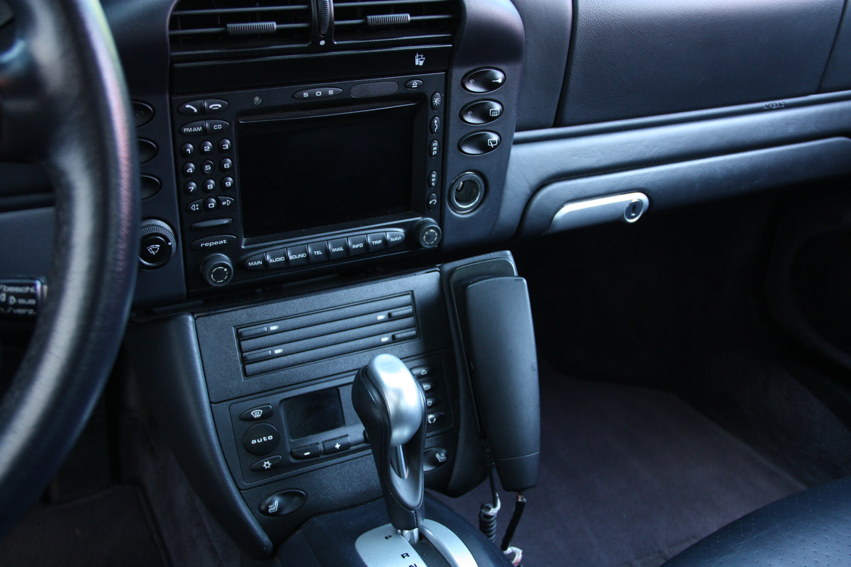 Porsche 911 996 Carrera 4S coupe 3.6l 320ch /117.000km/ 43.900€