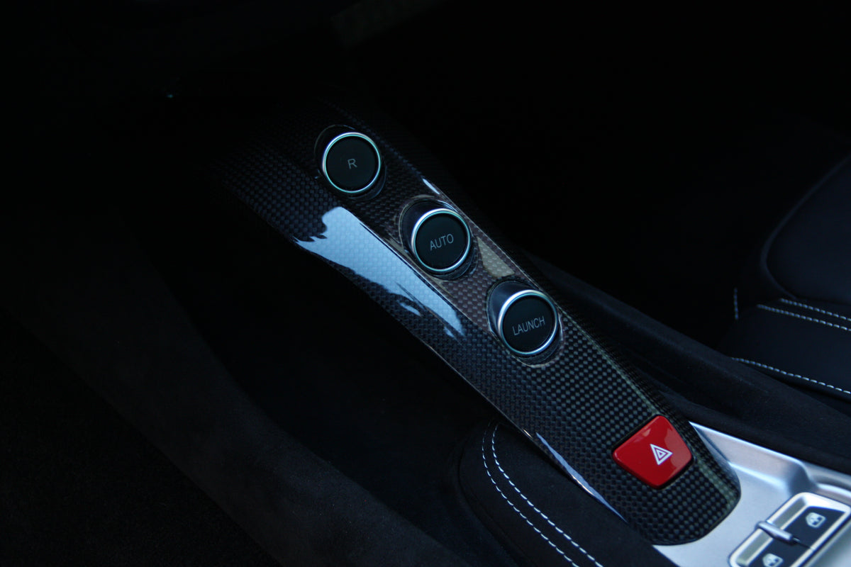 Ferrari F12 Berlinetta V12 6.3L 740ch / 238.900€