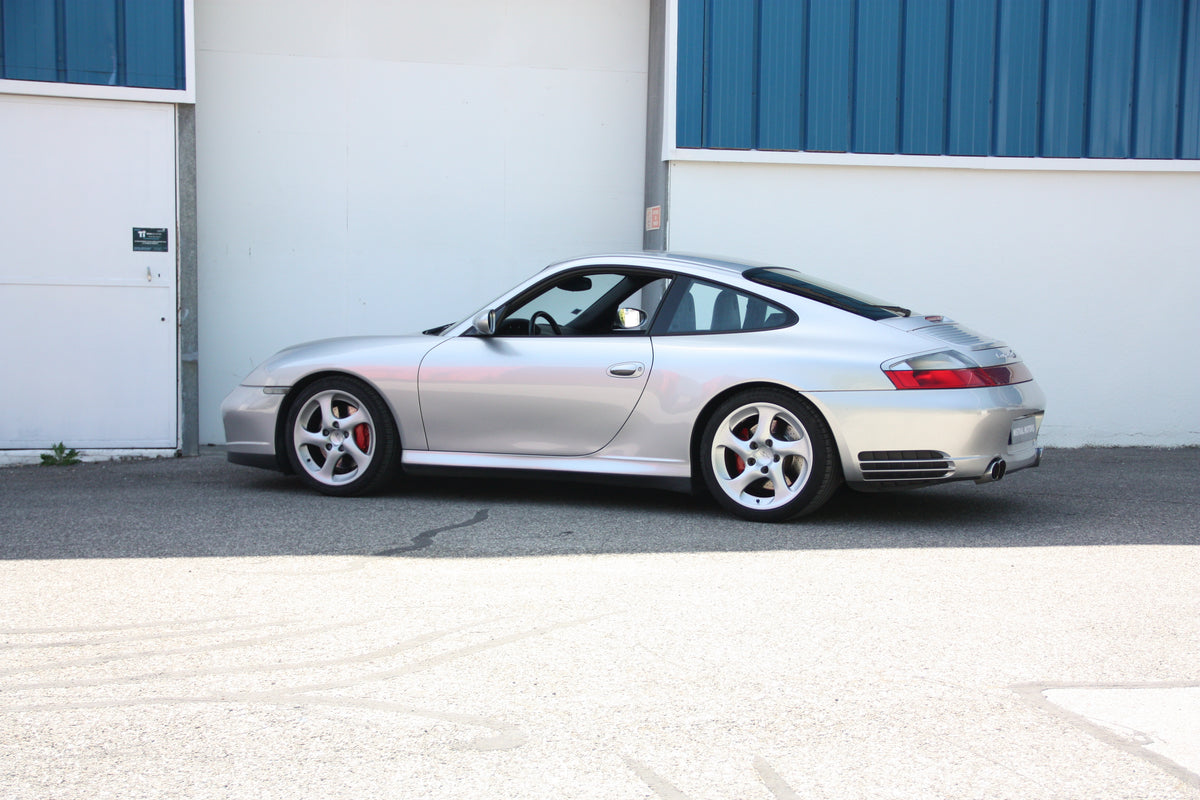 Porsche 911 996 Carrera 4S coupe 3.6l 320ch /117.000km/ 43.900€