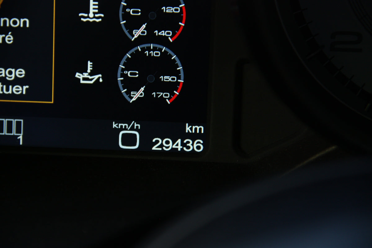 Ferrari F12 Berlinetta V12 6.3L 740ch / 238.900€