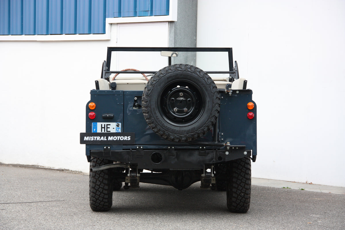 Land Rover Serie 3 1979 "Troppo Works" / 69.900€