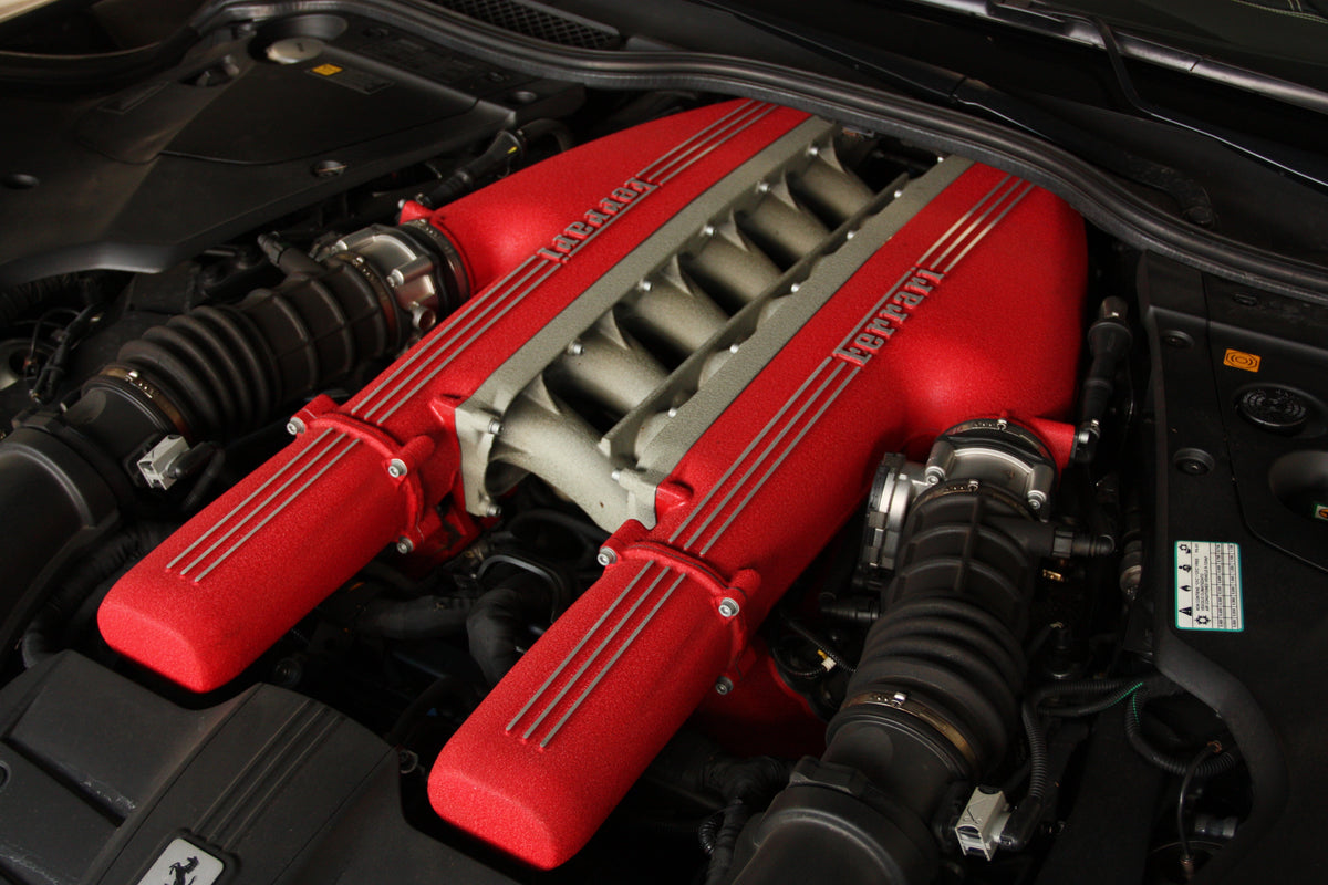Ferrari F12 Berlinetta V12 6.3L 740ch / 238.900€
