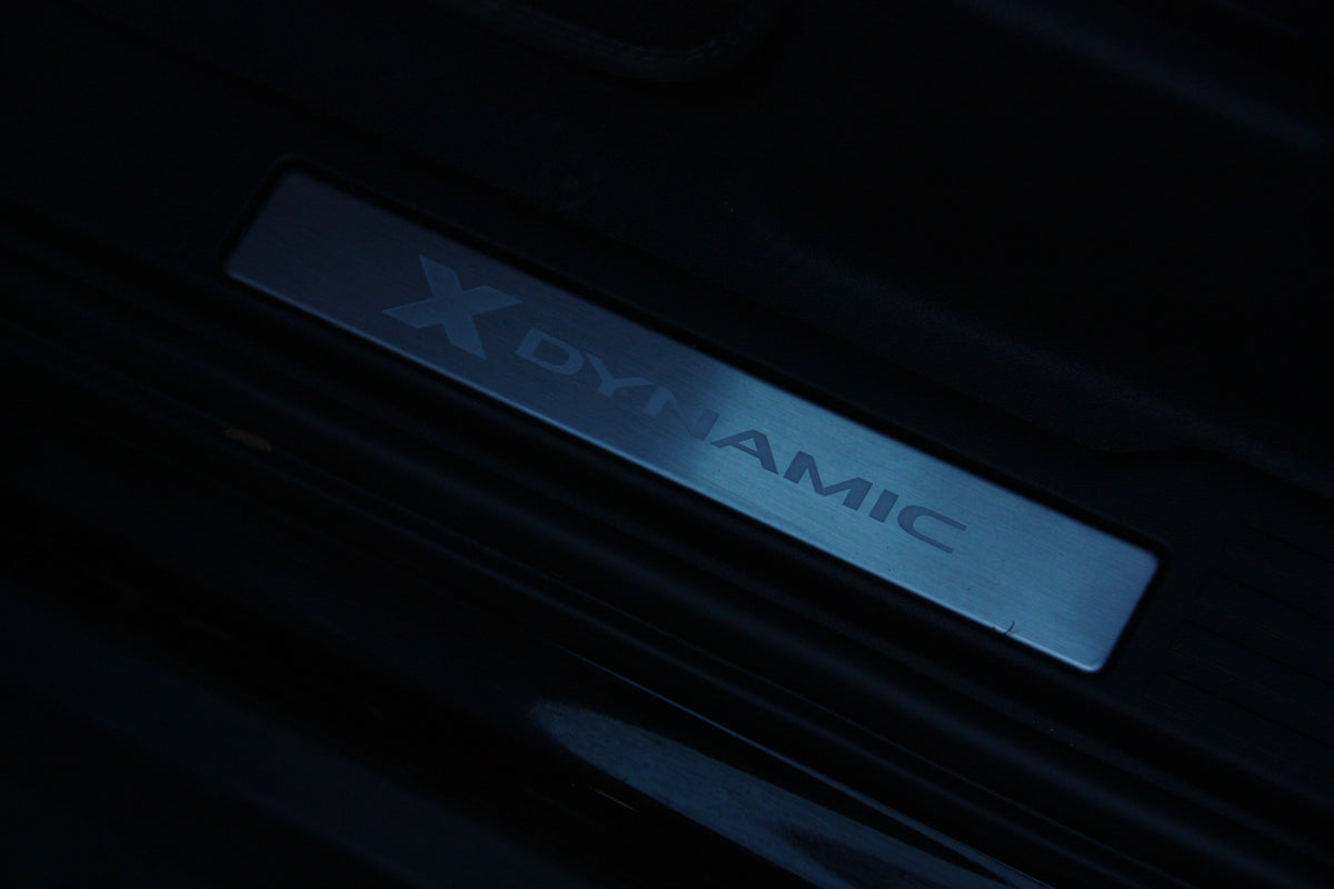 Land Rover Defender 90 P400 HSE X Dynamic / 18.900km / 94.900€