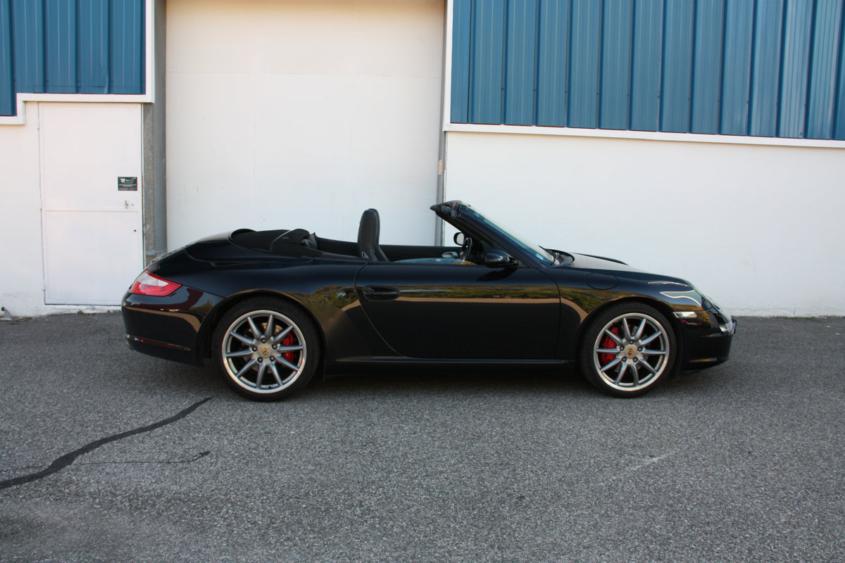 Porsche 997.1 Carrera S Cabriolet 3.8l / 105.000km / 49.900€ / 2007