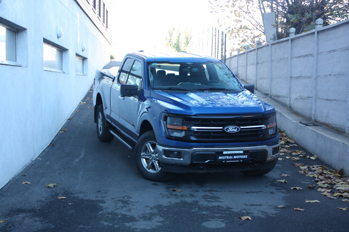 Ford F150 XLT Supercab Pickup V8 5.0L / 74.900€