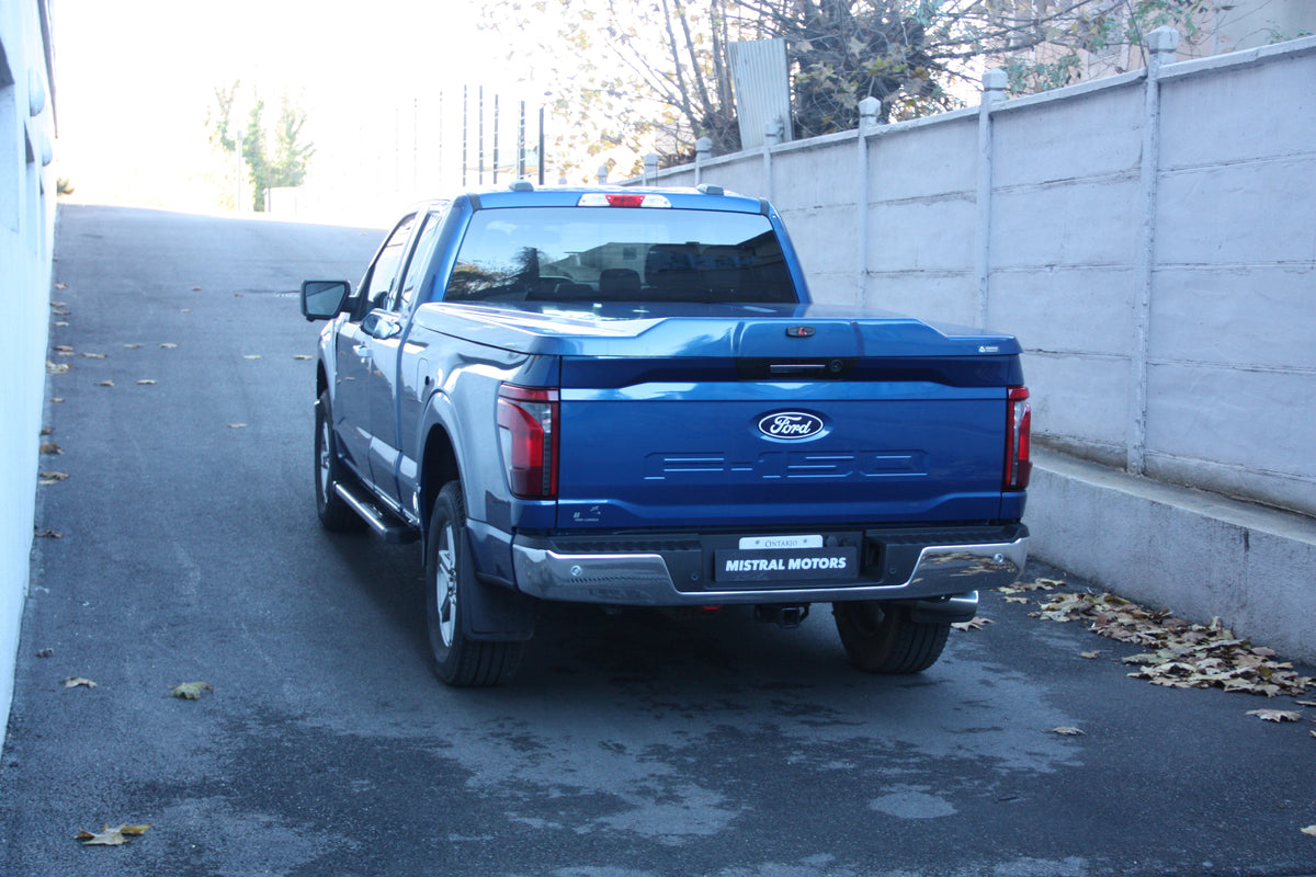 Ford F150 XLT Supercab Pickup V8 5.0L / 74.900€