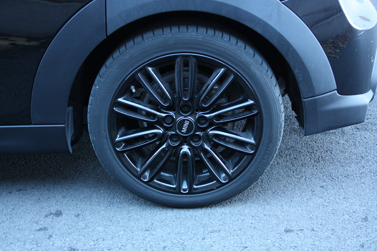 Mini Cooper S 2.0L 178ch 4 portes BVA / 28.500€ 