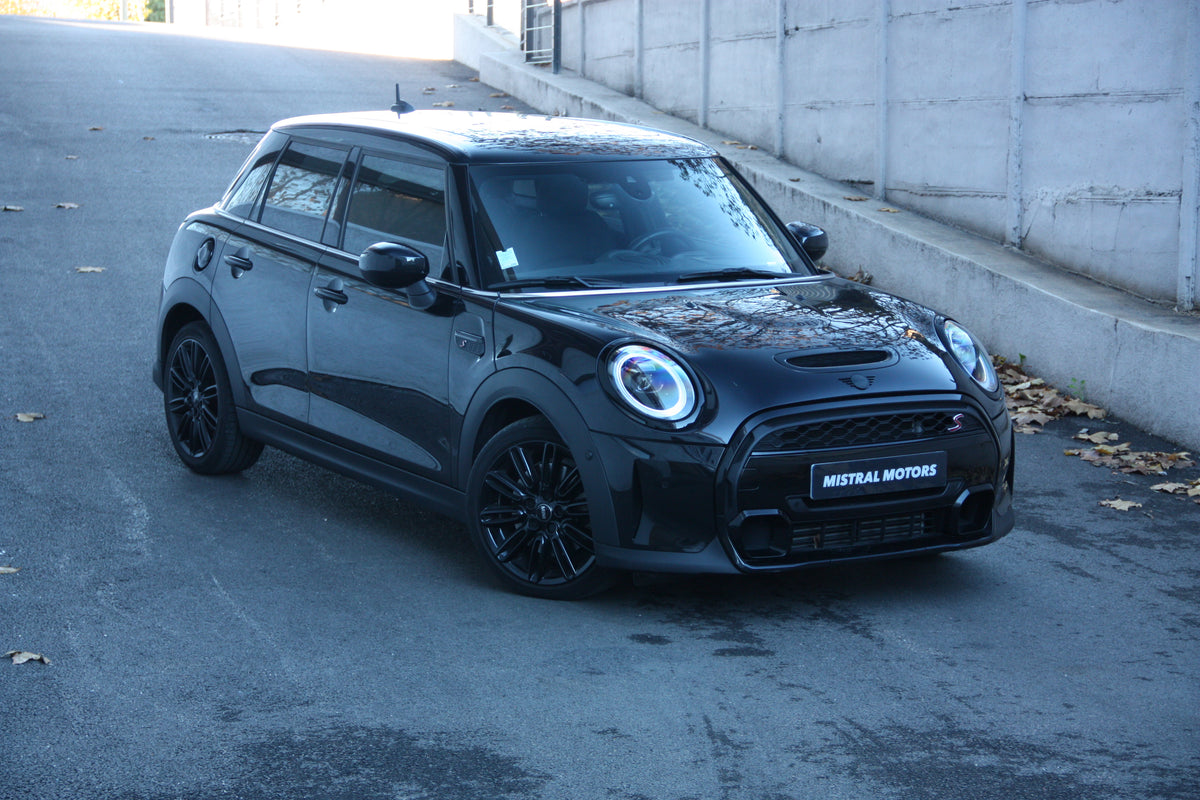 Mini Cooper S 2.0L 178ch 4 portes BVA / 28.500€ 