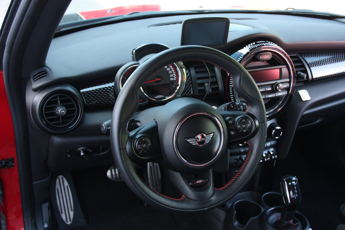 Mini John Cooper Works 2.0l 231 ch / 33.500 km / 2017 / 23.900€