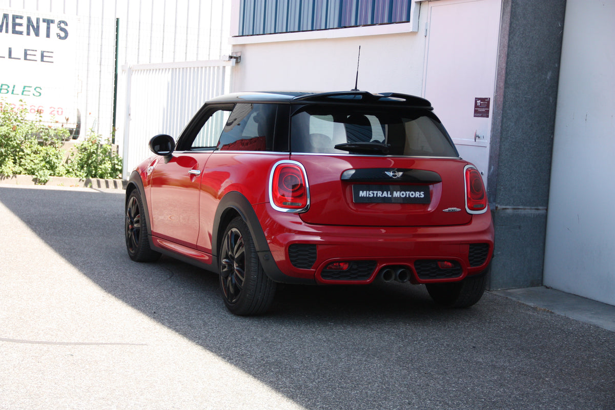 Mini John Cooper Works 2.0l 231 ch / 33.500 km / 2017 / 23.900€