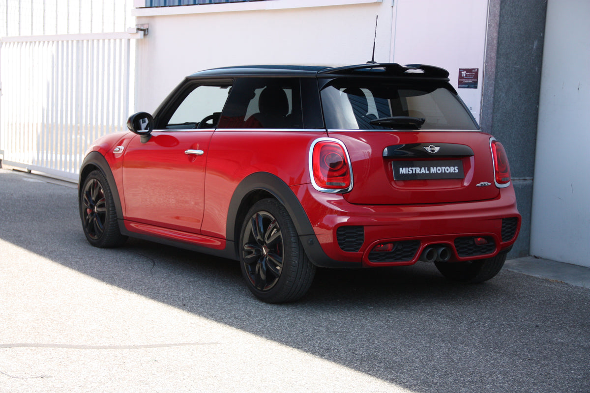 Mini John Cooper Works 2.0l 231 ch / 33.500 km / 2017 / 23.900€