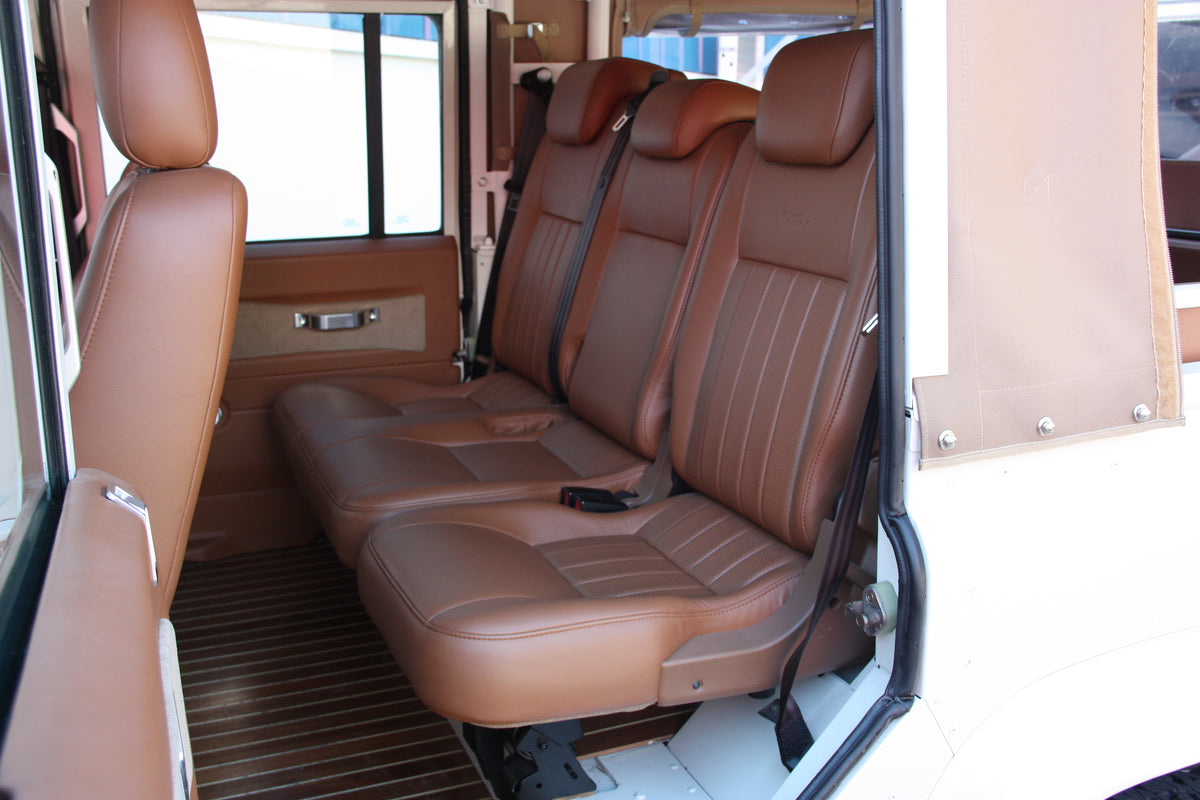Land Rover Defender 110 TD5 "Wheels Experience" / 129.900€