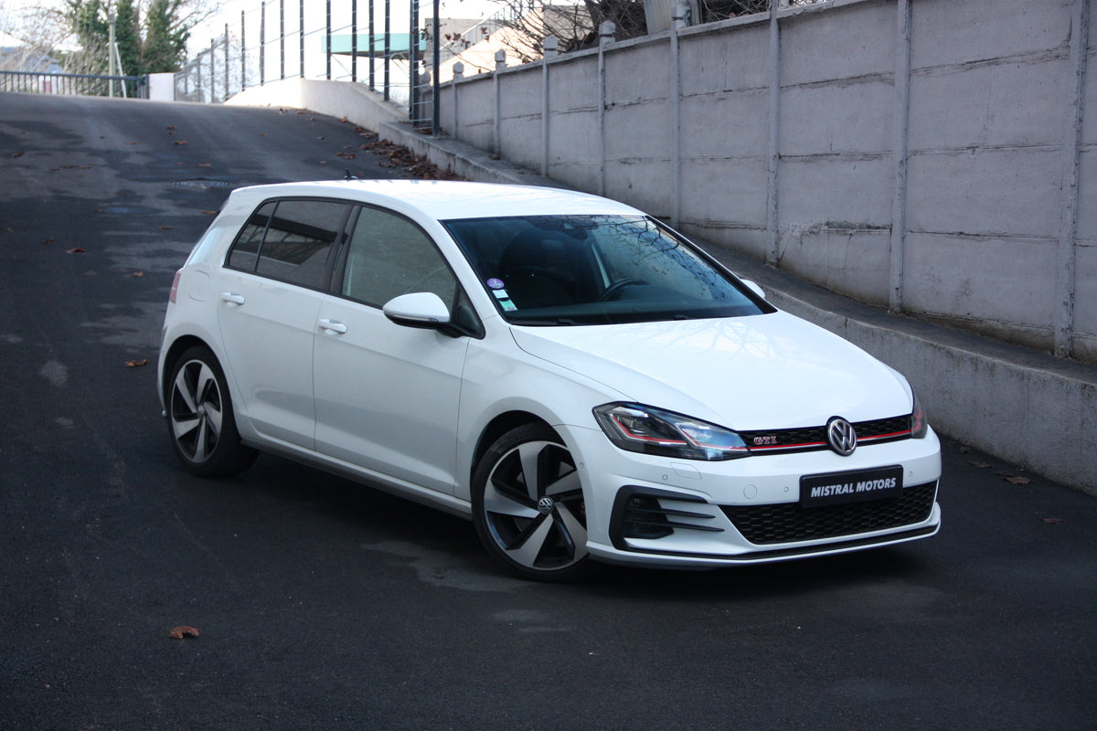 Volkswagen Golf 7 2.0 tsi 245 GTI Performance dsg7 / 25.900€