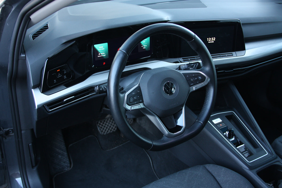Golf 8 eTSI 150cv / 70.000km / 20.900€