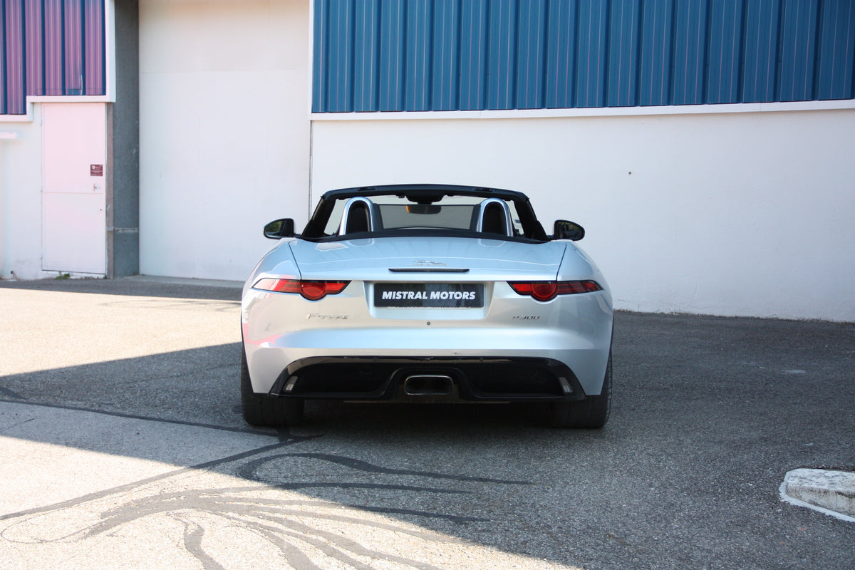 Jaguar F-Type 300cv / 69.900km / 40.900€ / 2018