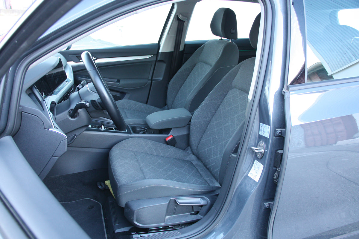 Golf 8 eTSI 150cv / 70.000km / 20.900€