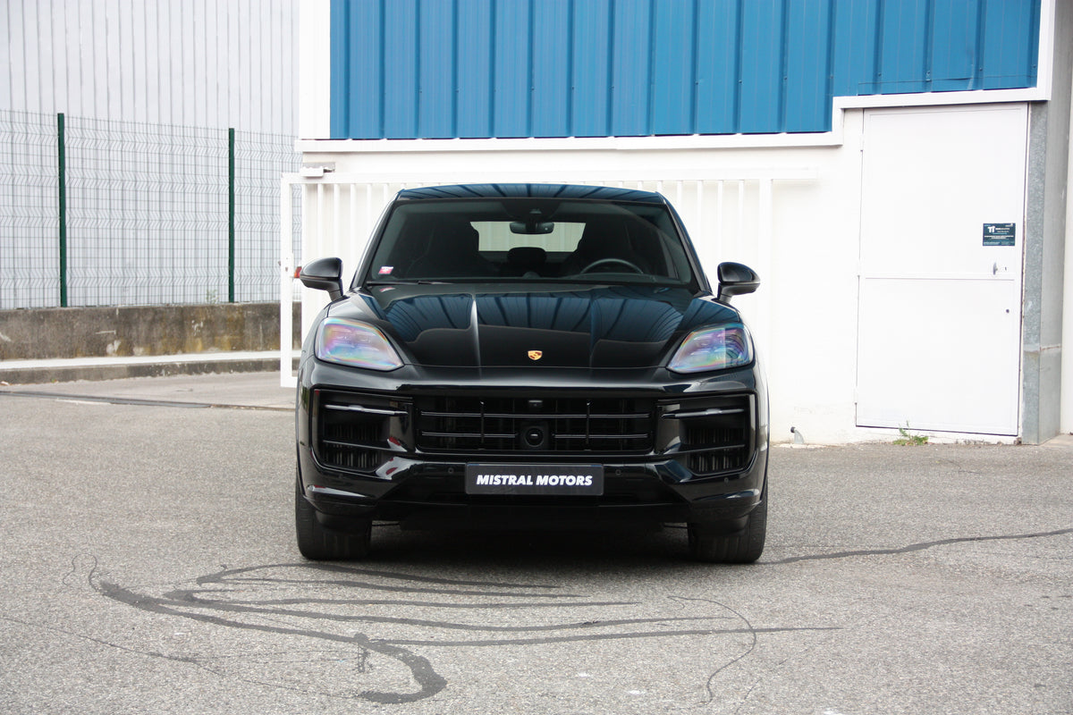 Porsche Cayenne S Coupe 3.0L 519ch E-Hybrid / 30.000km / 139.900€