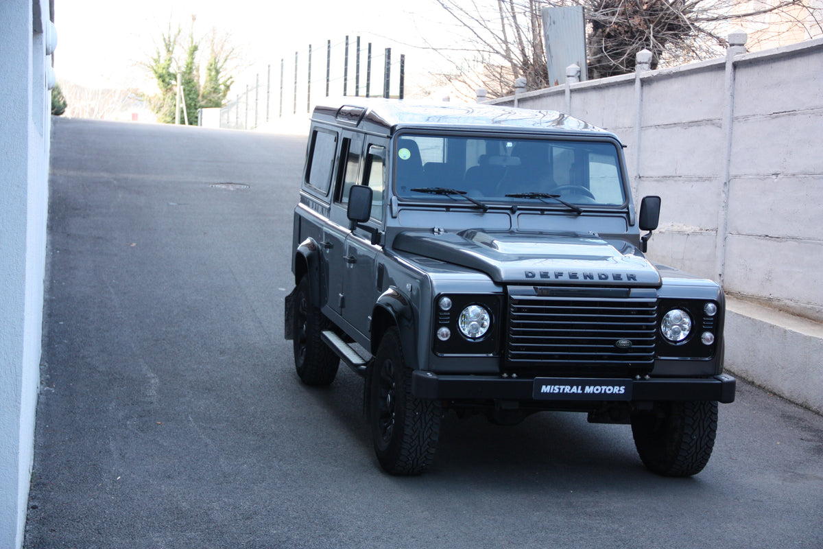 Land Rover Defender 110 TD4 7 places TVA recuperable / 64.900€