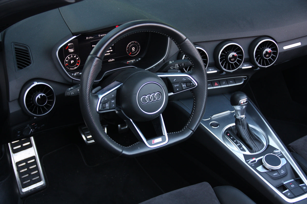 Audi TT 2.0L TFSI Roadster 230ch S-Line QUATTRO / 31.900km / 34.900€