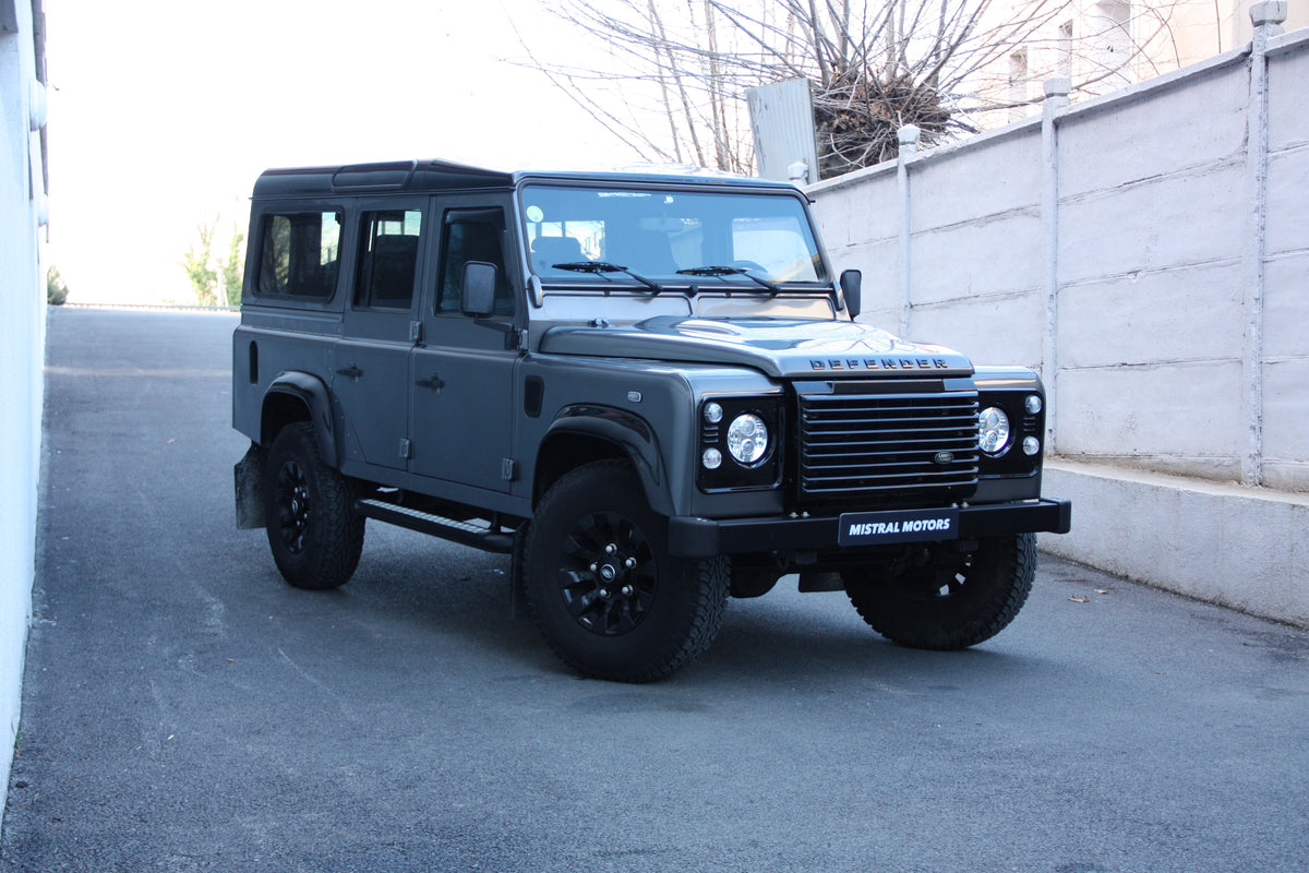 Land Rover Defender 110 TD4 7 places TVA recuperable / 64.900€