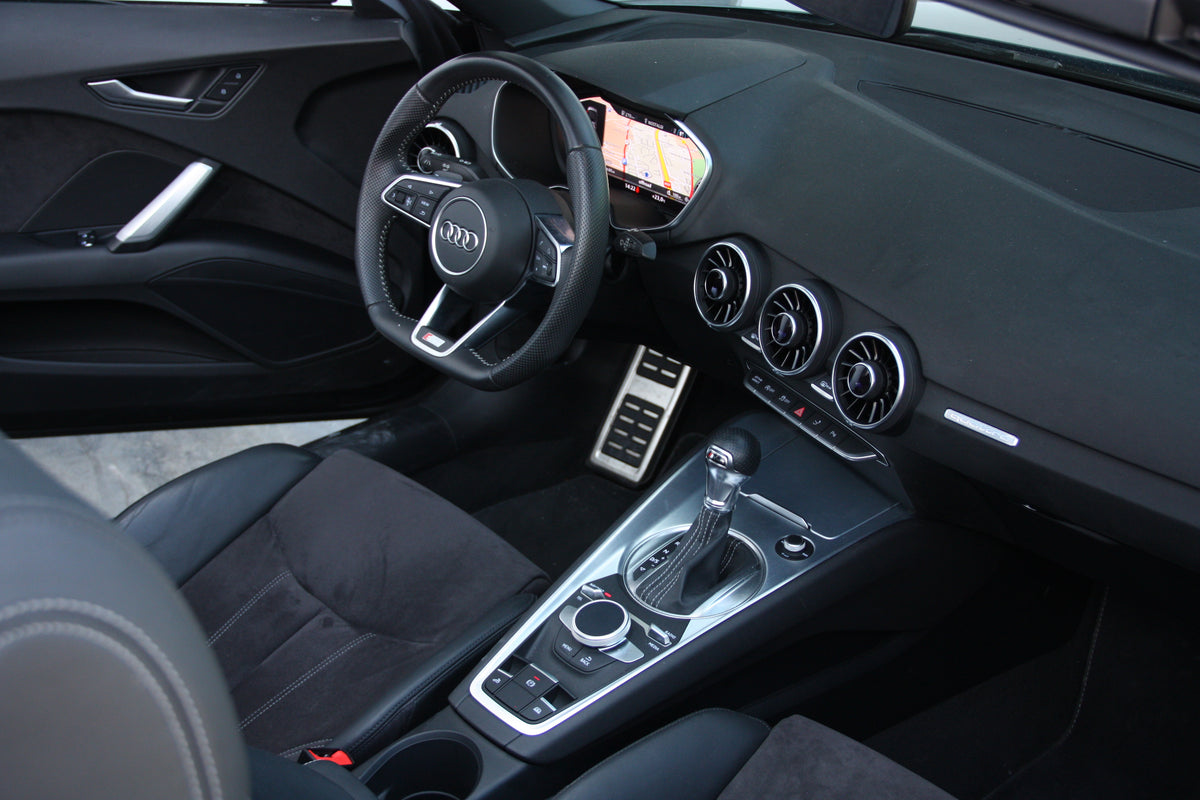 Audi TT 2.0L TFSI Roadster 230ch S-Line QUATTRO / 31.900km / 34.900€