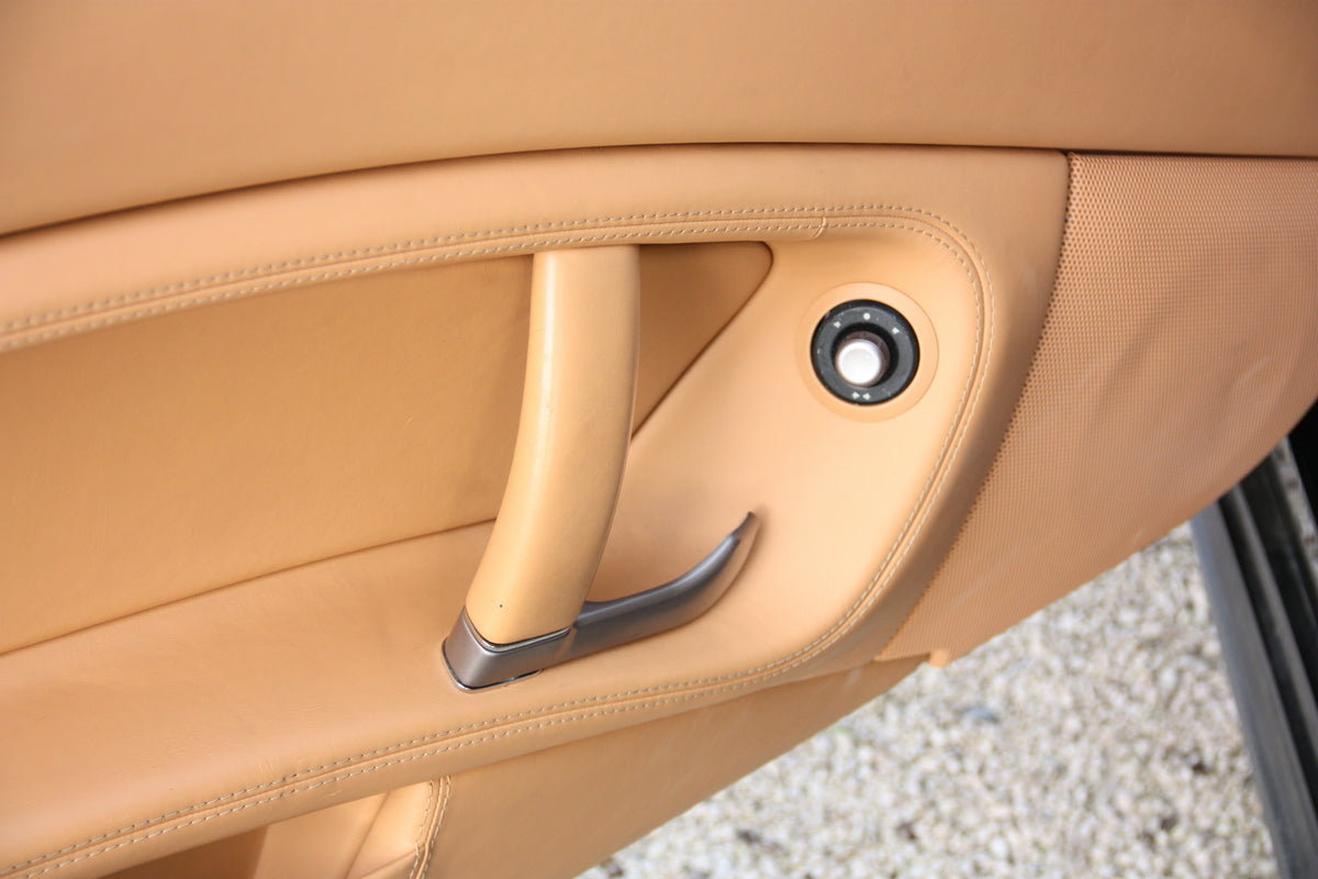 Ferrari California 30 490cv / 49.500km / 127.900€