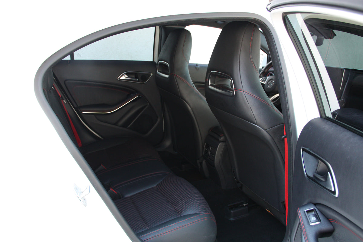 Mercedes Classe A 45 AMG 381Ch 4Matic 7G-DCT / 43.900€
