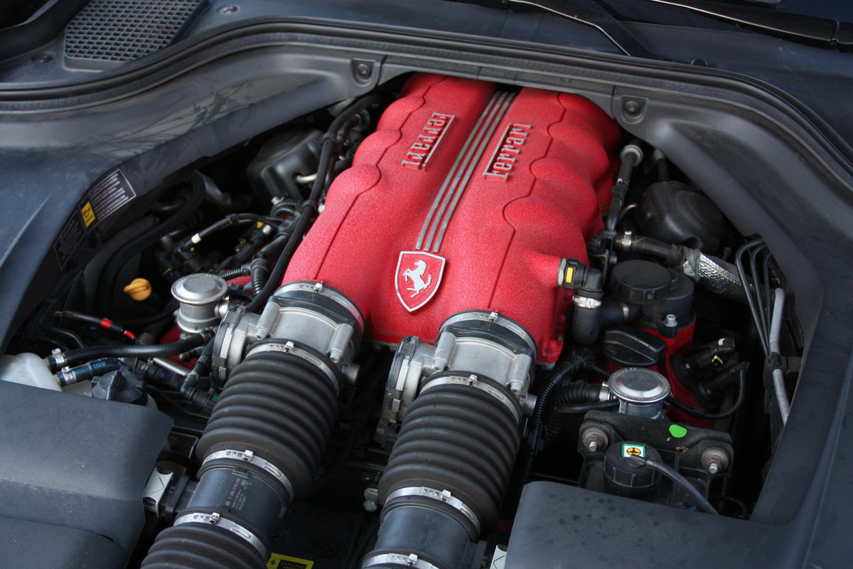 Ferrari California 30 490cv / 49.500km / 127.900€