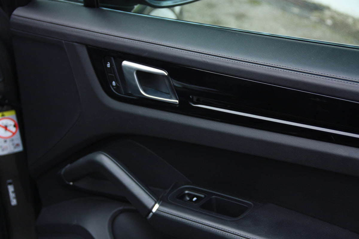 Porsche Cayenne COUPE III E-Hybrid 3.0 V6 462ch / 79.900€