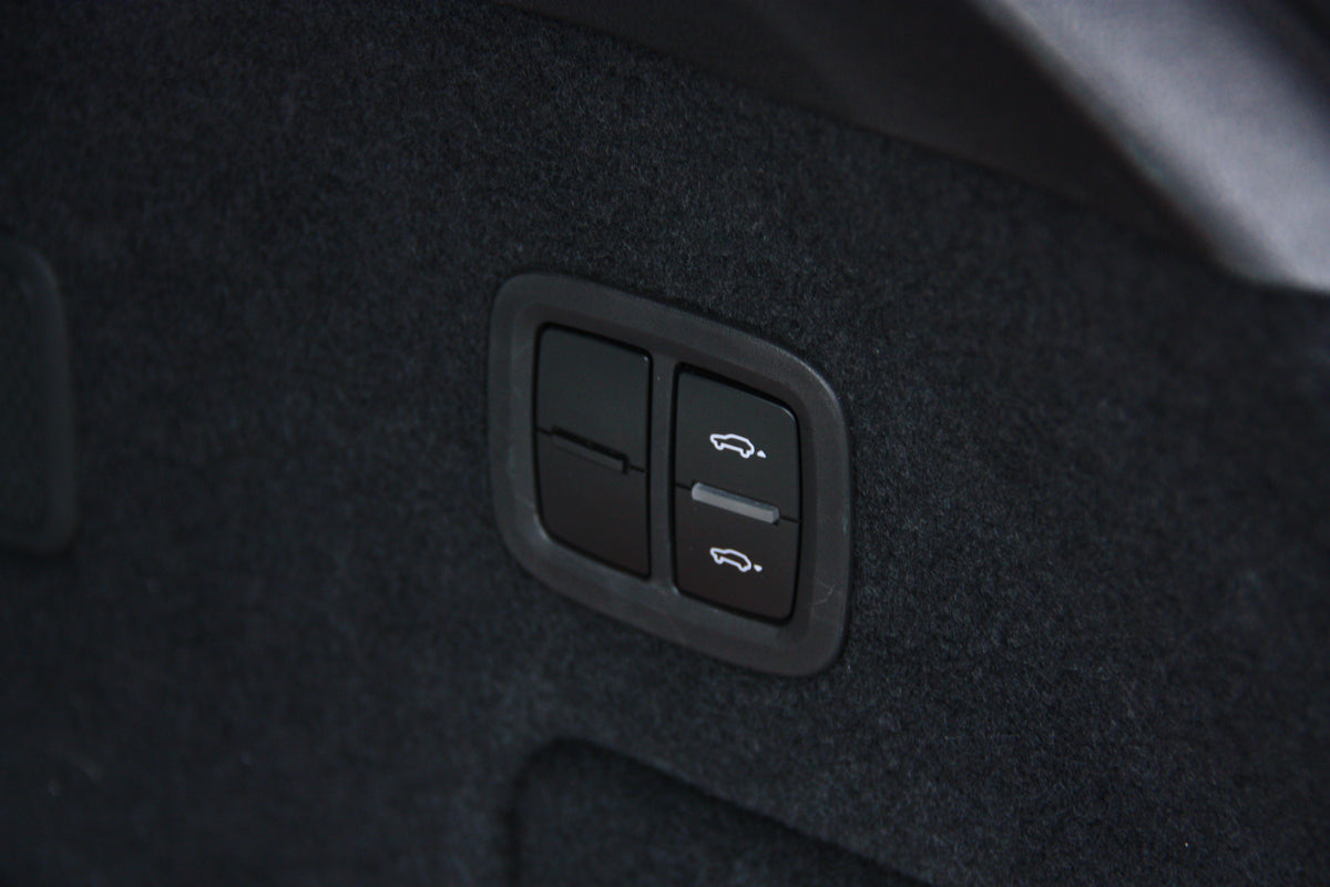 Porsche Cayenne COUPE III E-Hybrid 3.0 V6 462ch / 79.900€