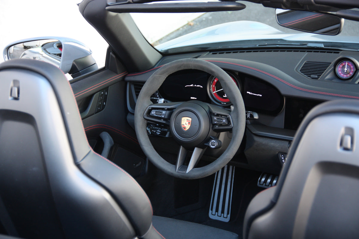 Porsche 911 992 GTS Cabriolet
