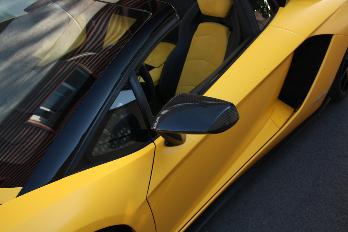 Lamborghini Aventador S Roadster / 28.000km / 394.900€