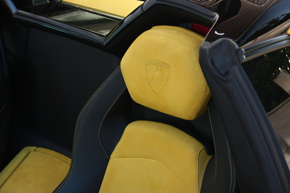 Lamborghini Aventador S Roadster / 28.000km / 394.900€
