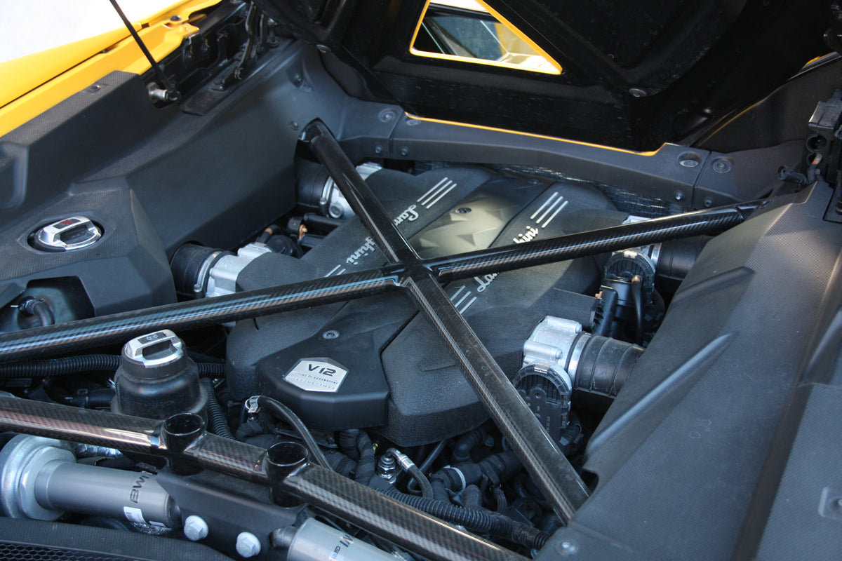 Lamborghini Aventador S Roadster / 28.000km / 394.900€