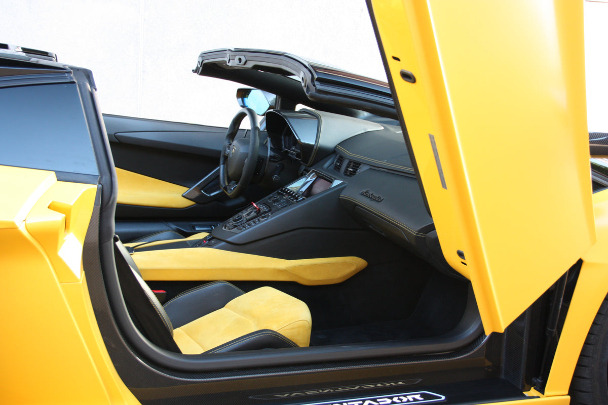 Lamborghini Aventador S Roadster / 28.000km / 394.900€