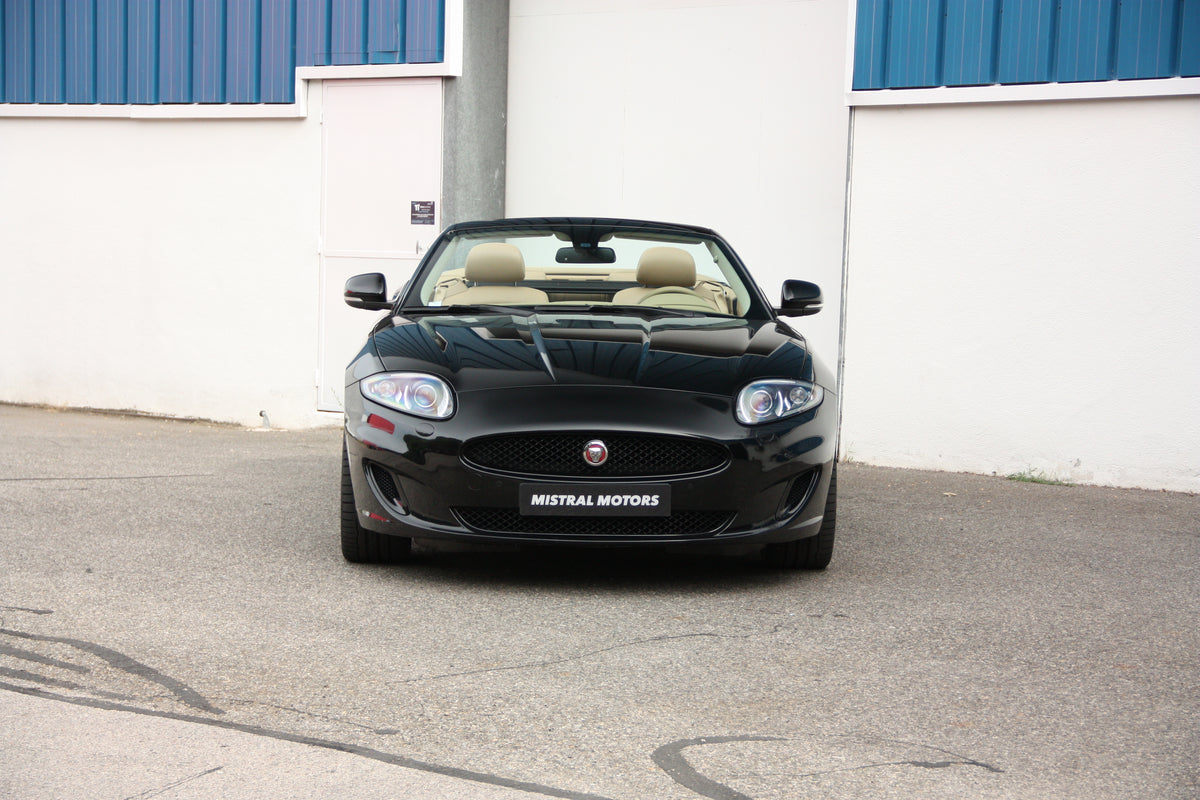Jaguar XK Cabriolet V8 / 74.900km / 47.900€ / 2012