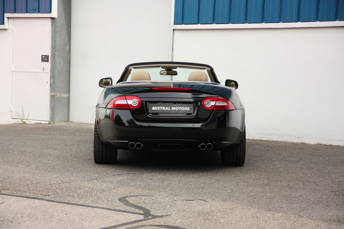Jaguar XK Cabriolet V8 / 74.900km / 47.900€ / 2012