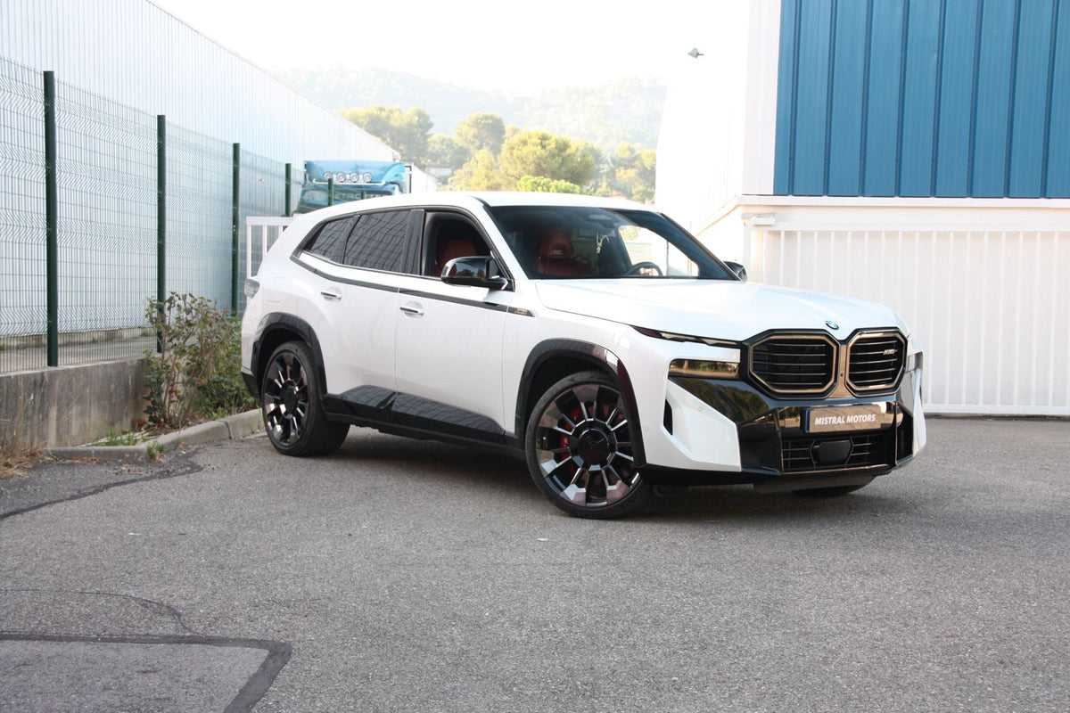 Bmw XM 4.4 V8 653ch / 2023 / 26.500 / 109.900€