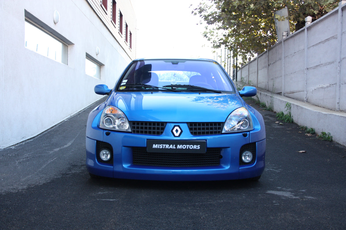 Renault Clio V6 3.0L 255ch Phase 2 / 1ère Main / 66.900€