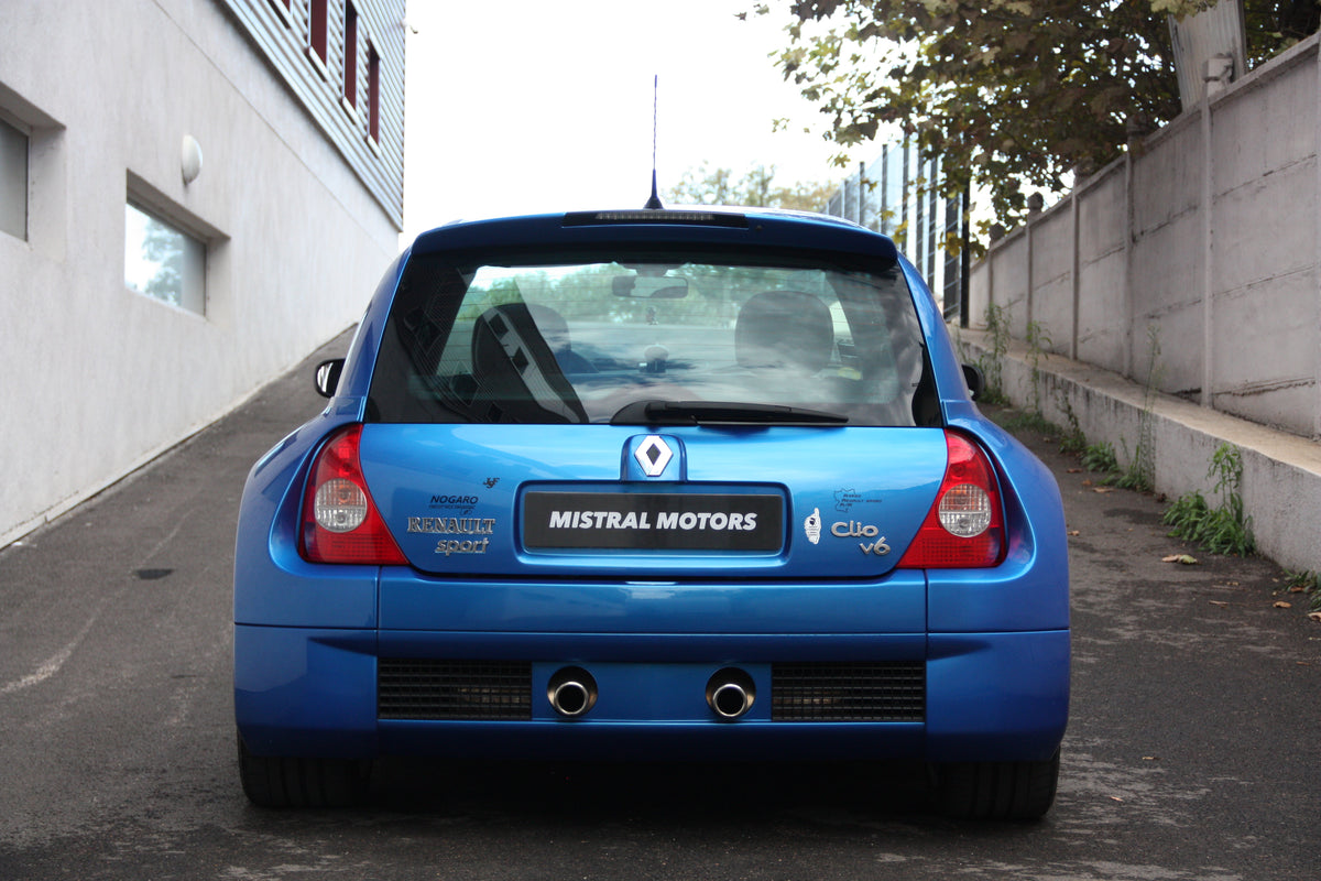 Renault Clio V6 3.0L 255ch Phase 2 / 1ère Main / 66.900€